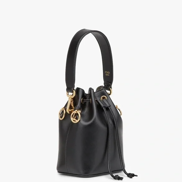 ❌ SOLD ❌ Fendi Mon Tresor in Black Leather - Picture 2 of 12